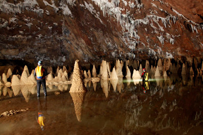First Vietnamese conquers Son Doong Cave